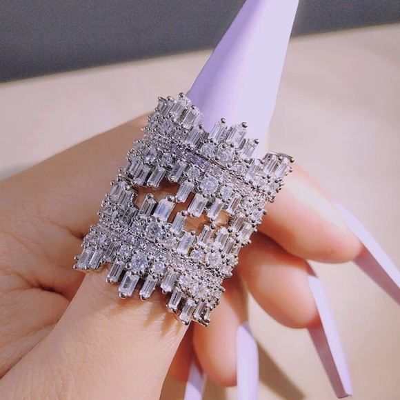 New Luxury 925 Sterling Silver Irregular Silver Eternity Band Ring - Picture 6 of 9